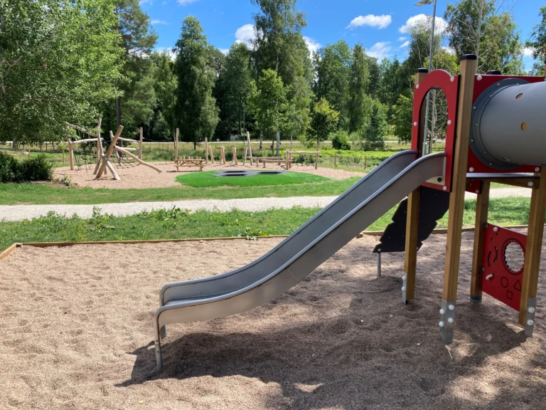 Rutschkana i lekpark